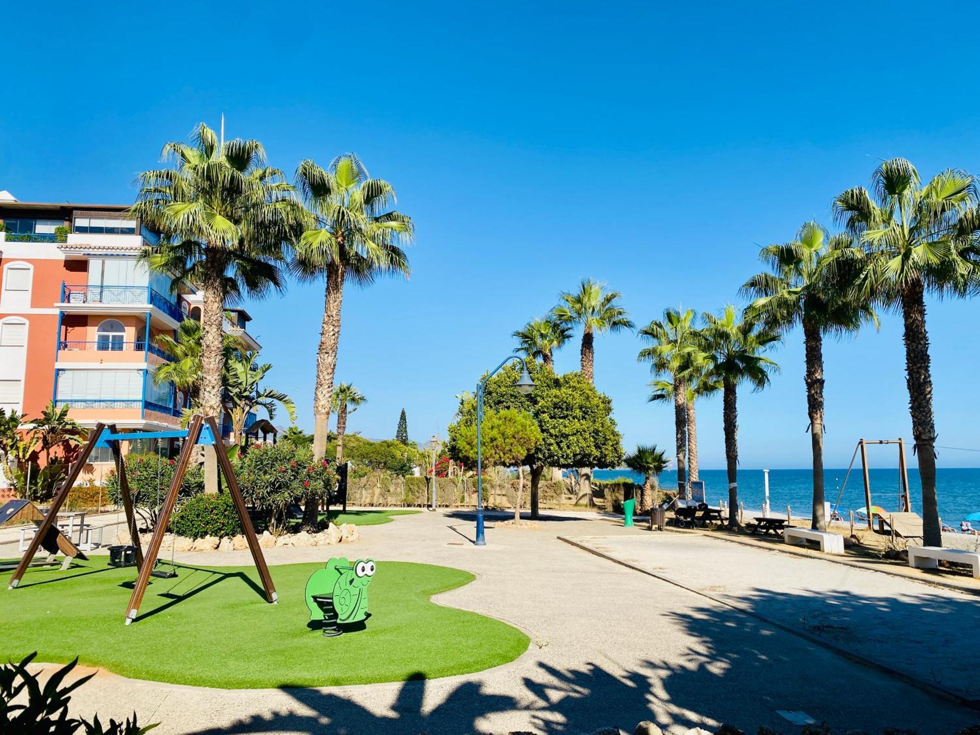 Apartmán First Line Torrox Costa Exteriér fotografie